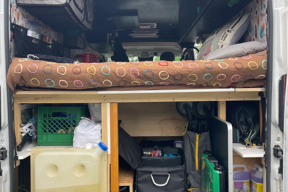 Gigi ...Dodge promaster 2500 Campervan