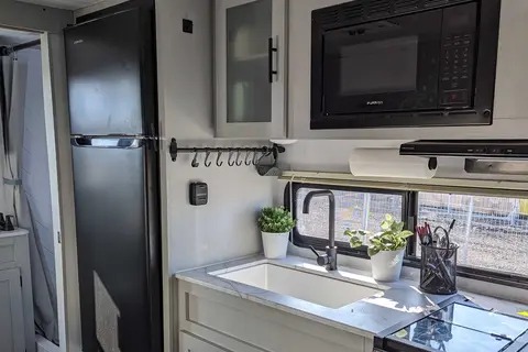 Escape the Ordinary - Couple's Retreat On Wheels