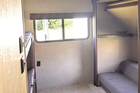 2 Bedroom Bunk Style Keystone Hideout Luxury