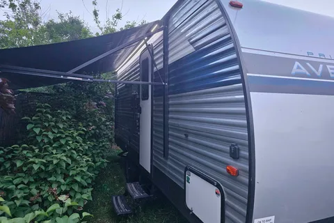 Prime Time 22' travel trailer suv towable