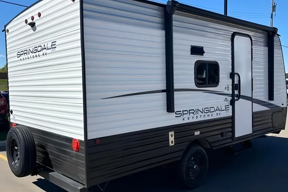 R3RV Keystone mini Travel Trailer