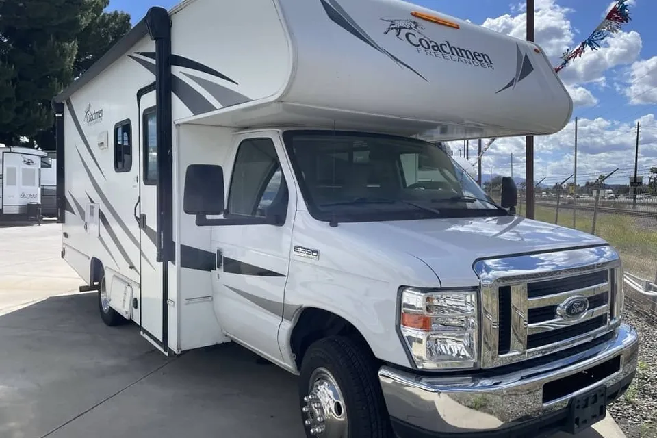 Coachmen Coachmen Freelander