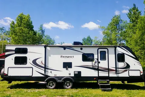 29' Ultra Lite Family Bunkhouse