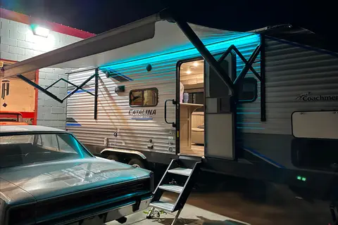 Fully loaded cozy luxurious Catalina travel trailer