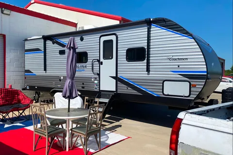 Fully loaded cozy luxurious Catalina travel trailer