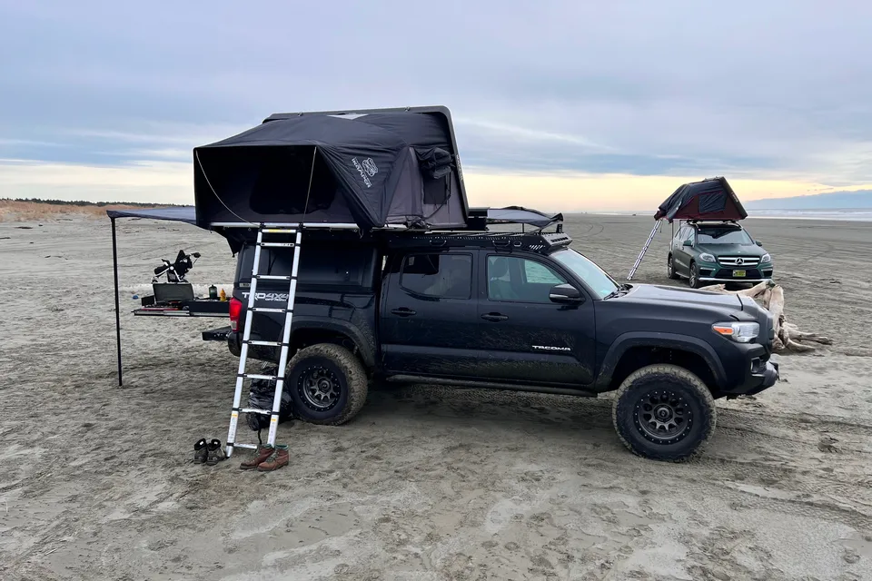 Jan's Toyota Tacoma Truck Camper