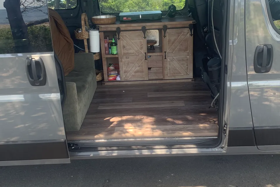 Brand New 2024 Ram ProMaster – Panoramic Views & Rugged Off-Grid Freedom