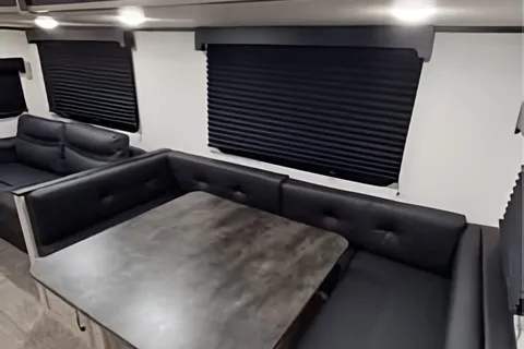 Eric's Coachmen Apex Ultra Lite Travel Trailer