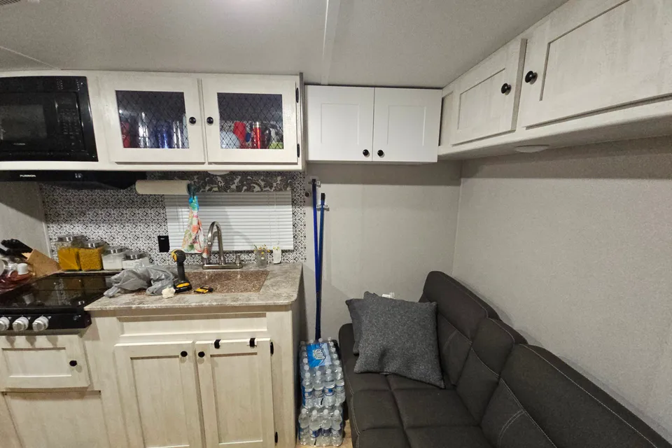 Kevin 's Forest River 270bhn Travel Trailer