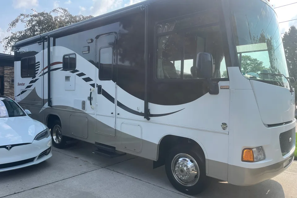 Ken's Winnebago 26 sunstar Class A