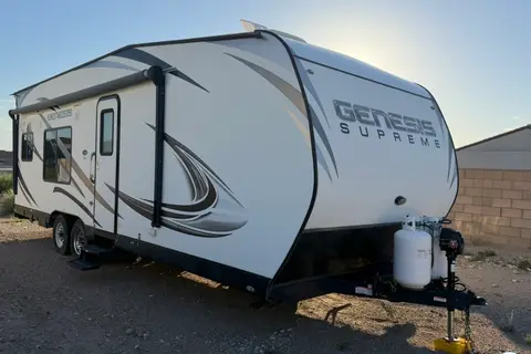 23FT GENESIS SUPREME TOY HAULER — SLEEPS 8