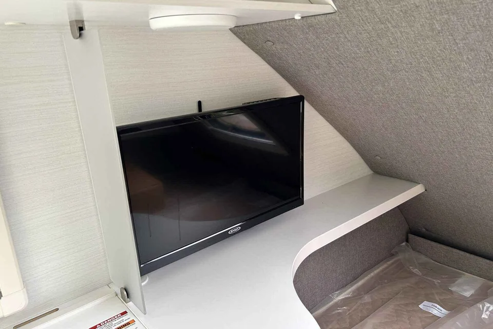 COUPLES WANTED! Nucamp  Tab 400 Boondocks Black Canyon Trailer