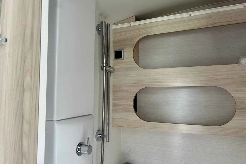 COUPLES WANTED! Nucamp  Tab 400 Boondocks Black Canyon Trailer