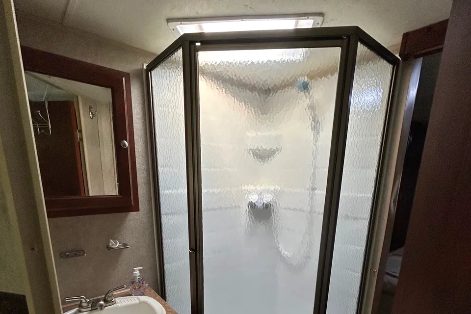 Fam-Bam Adventure RV Cottage
