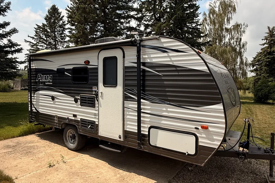 Matthew's Palomino Puma XLE Travel Trailer