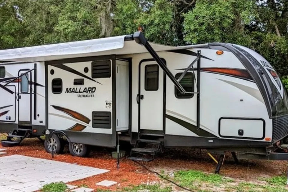 Lauren's Heartland Mallard m33 Travel Trailer