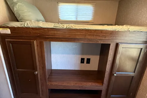 Lauren's Heartland Mallard m33 Travel Trailer