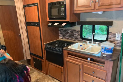 2013 Jayco Jay Flight Travel Trailer