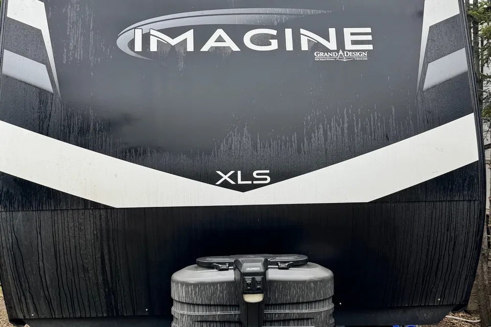 Shane's Imagine XLS25DBE Travel Trailer