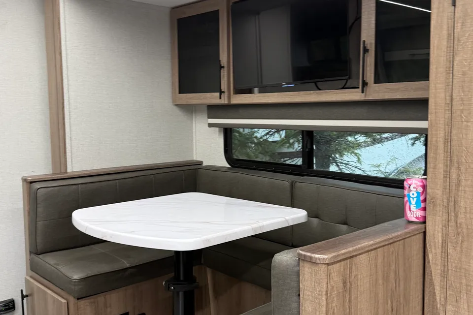 Shane's Imagine XLS25DBE Travel Trailer