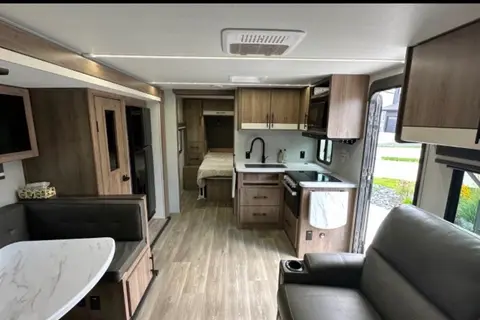 Shane's Imagine XLS25DBE Travel Trailer
