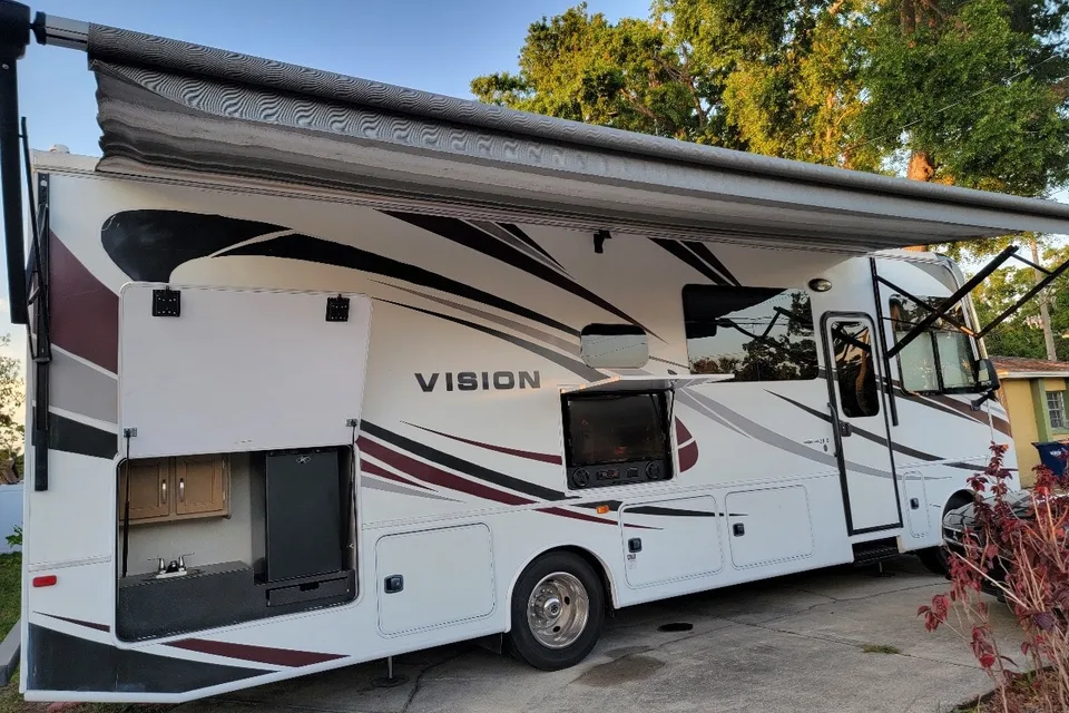 The Great Escape on Wheels! Entegra Vision Class A