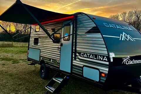 2024 BRAND NEW!! Coachmen Catalina 184BHS