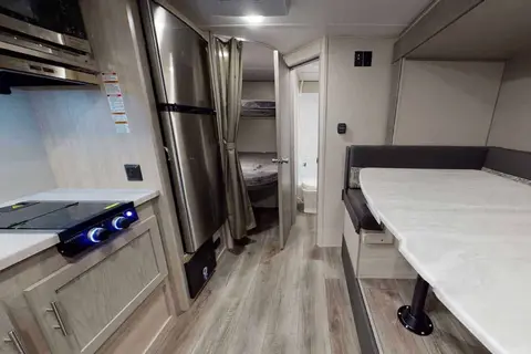 2024 BRAND NEW!! Coachmen Catalina 184BHS