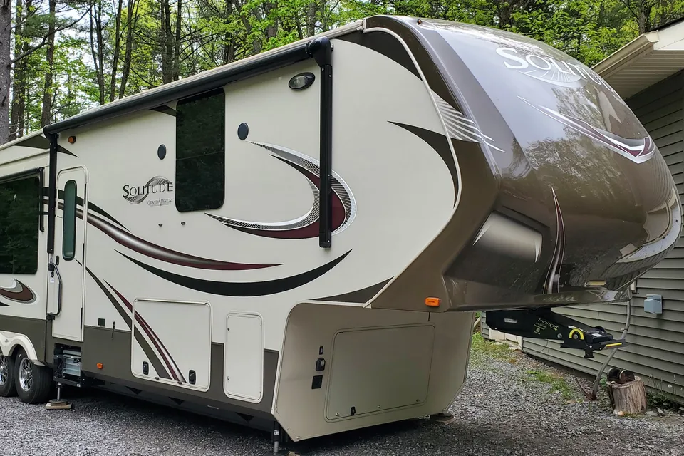 Grand Design Solitude 40ft Fifth Wheel