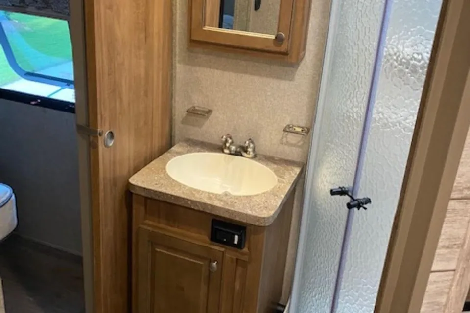 Jaime & Terry's Rockwood Signature Ultra Lite 8327SS Travel Trailer