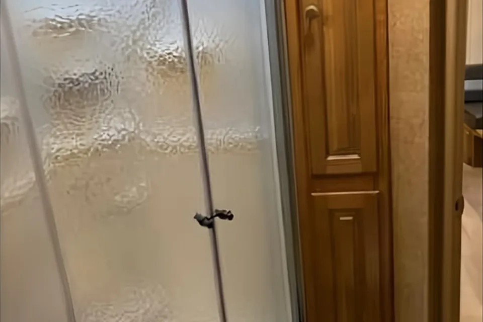 Jaime & Terry's Rockwood Signature Ultra Lite 8327SS Travel Trailer