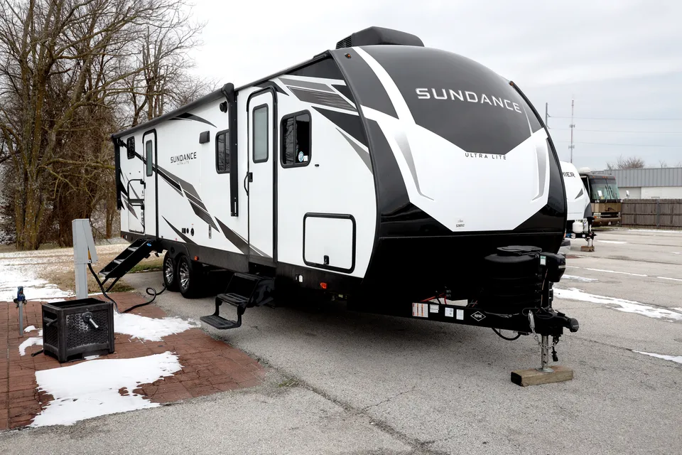 Say hello to "Harmony"! Our 24 Heartland Sundance Ultra Light 278BH! Located near Table Rock Lake, Branson Missouri & Lake Of The Ozarks