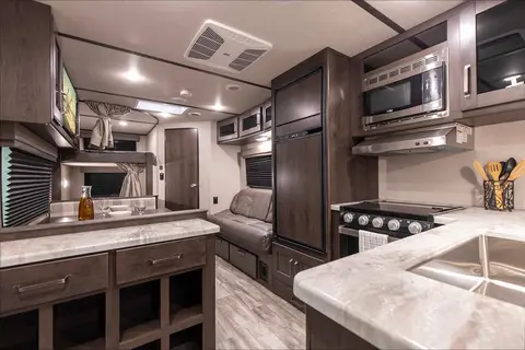Wilfred's Grand Design Transcend XPlor 247BH Travel Trailer