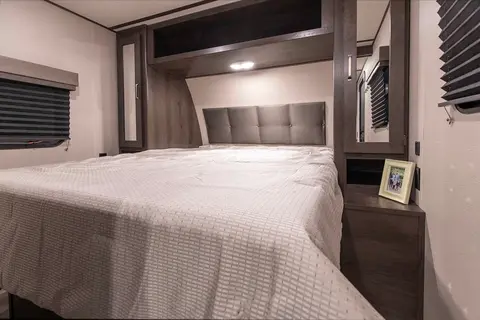 Wilfred's Grand Design Transcend XPlor 247BH Travel Trailer
