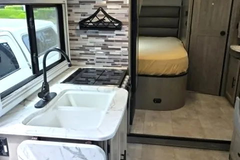 Mercedes Benz Coachmen Prism Motorhome
