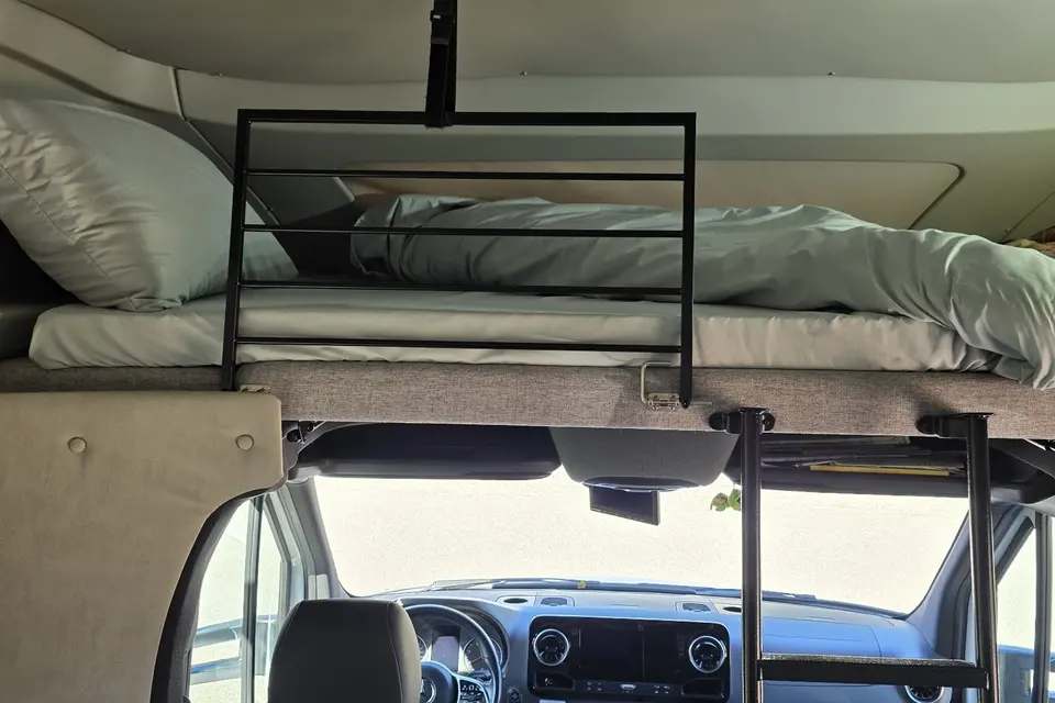 Mercedes Benz Coachmen Prism Motorhome