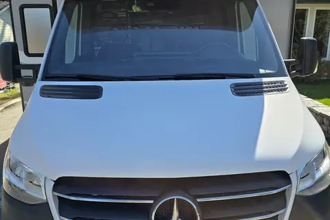 Mercedes Benz Coachmen Prism Motorhome