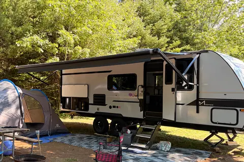 The Cozy Winnebago Getaway!