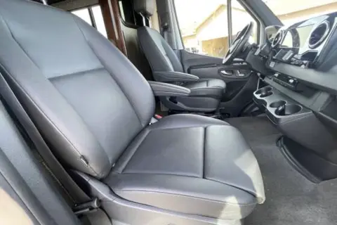 2024 Renegade RV VIENNA 25RMC Class C