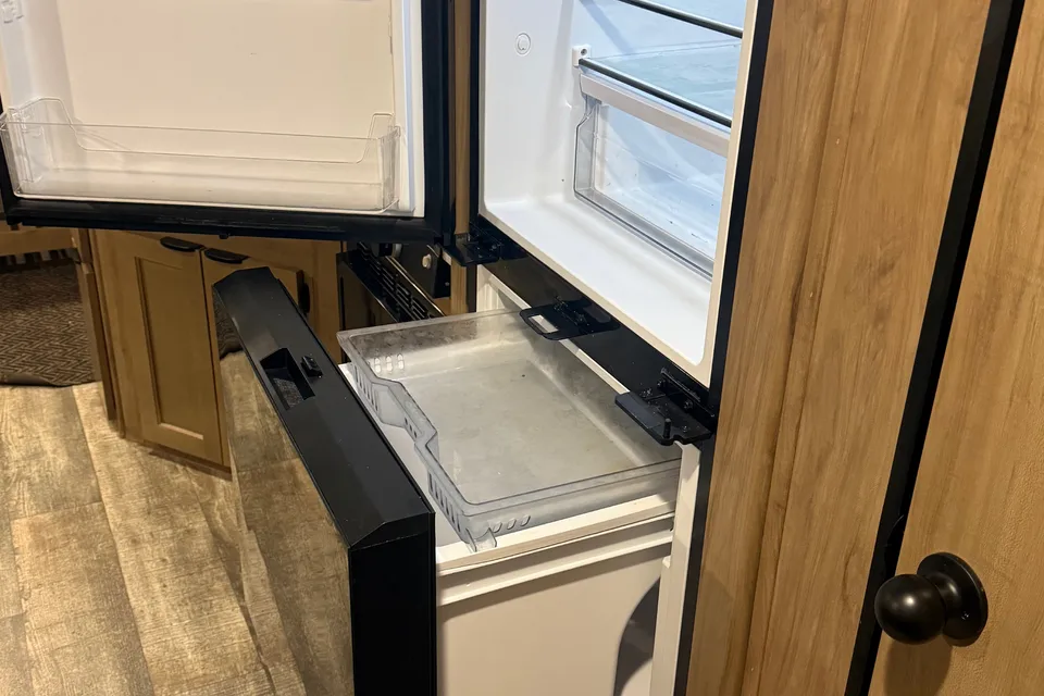 Evan's Forest River Grey wolf limited 26DBH Travel Trailer