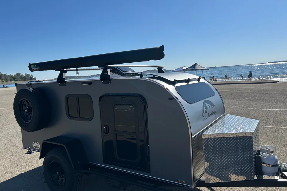 Julie's Aero Burnside Micro Trailer