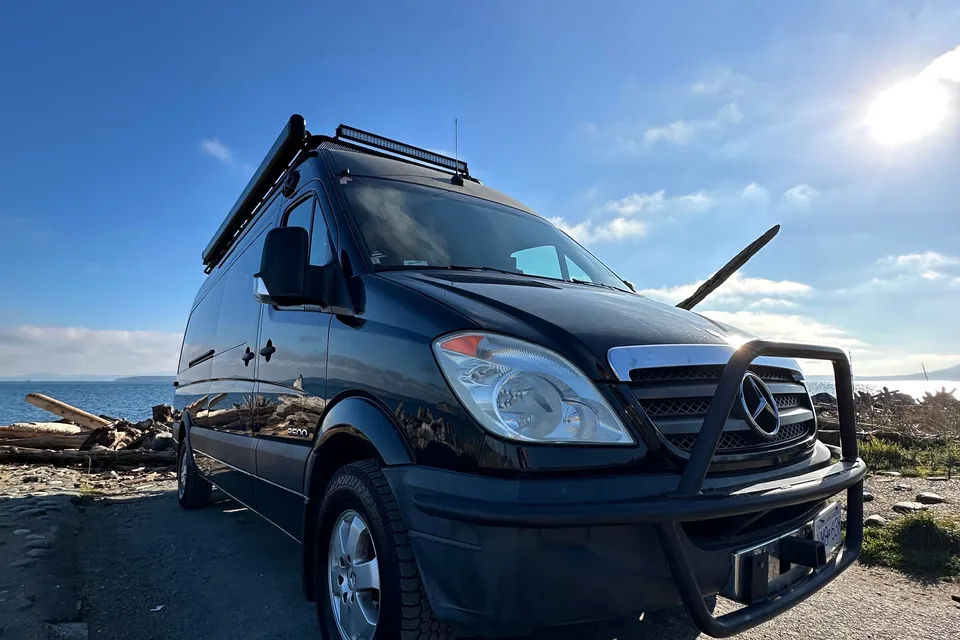 Big Black Campervan - Mercedes Sprinter Van