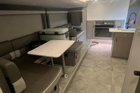 Ben's Forest River 28VBXL Travel Trailer