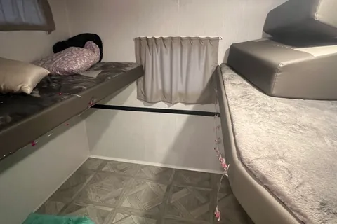 Ben's Forest River 28VBXL Travel Trailer