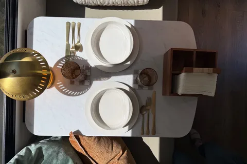 Olive & Oak Lodge (Delivery Only)