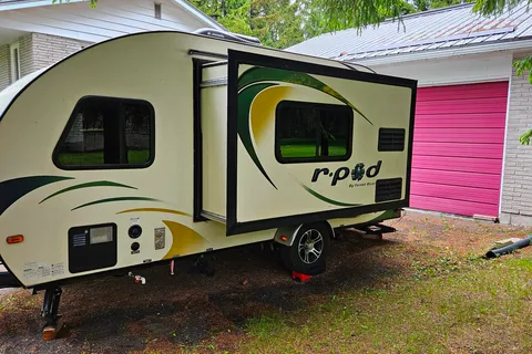 Camper
