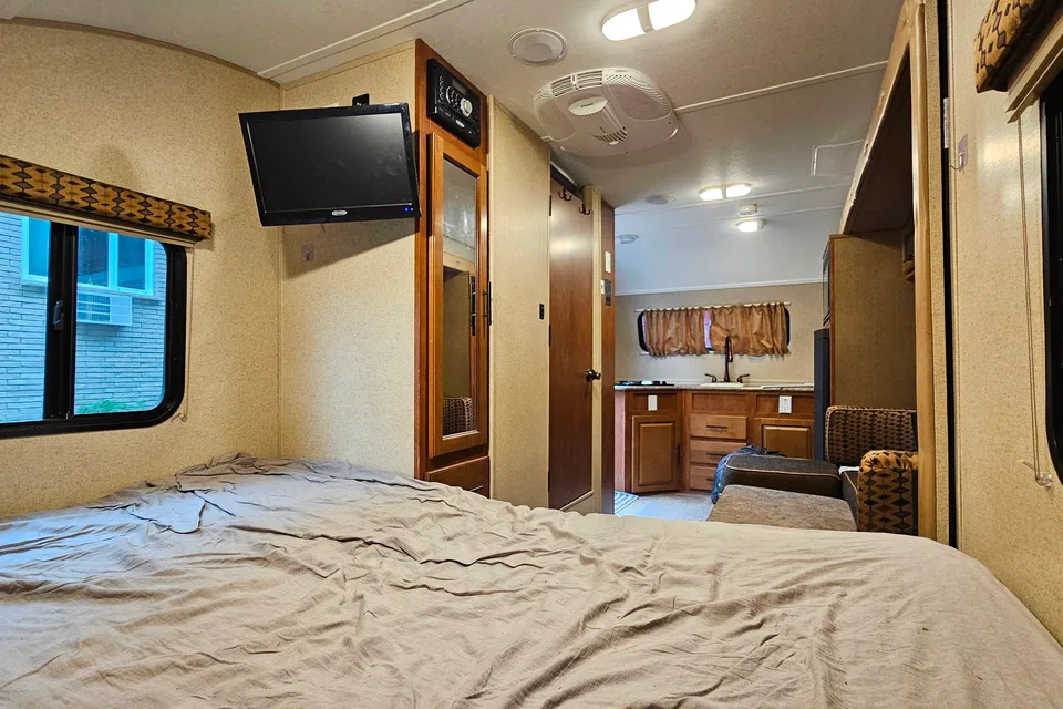 Camper