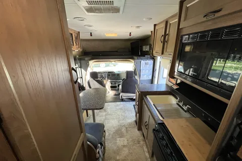 Roney's Coachman freelander   Class C