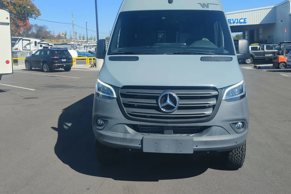 Tim's Mountain Boss Winnebago Revel Class B