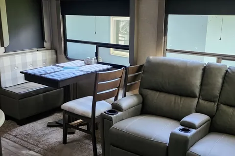 Petra's kids friendly Luxury Grand Design Reflection 315 RLTS Travel Trailer